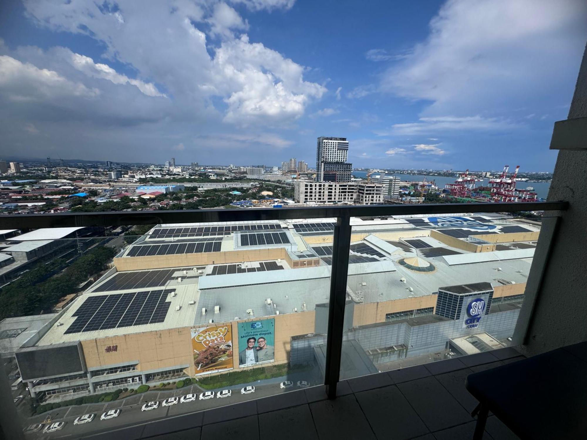 Luxanos Condo Place- Sunvida Tower Cebu Eksteriør billede